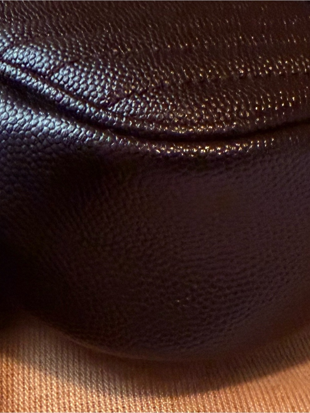 Saint Laurent Mini Lou Crossbody Bag - Picture 5 of 11